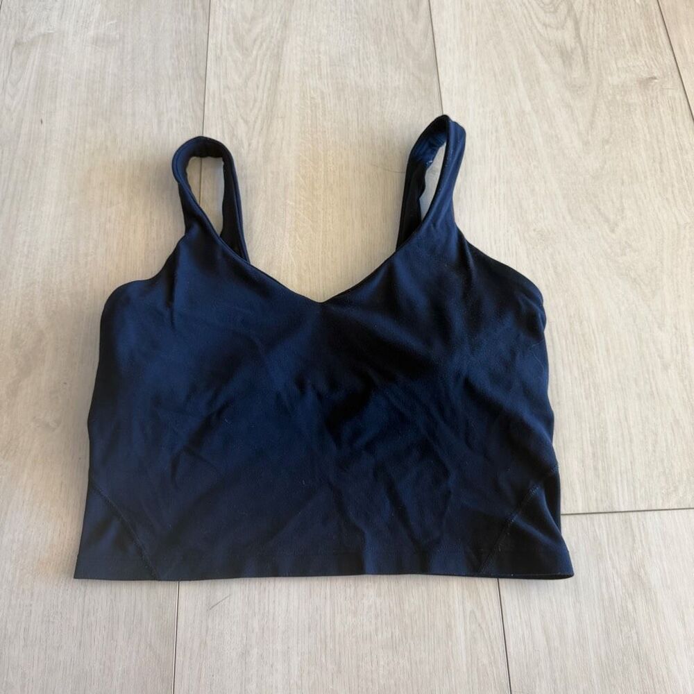 Lululemon women’s sports bra size 8 - Picture 1 of 6